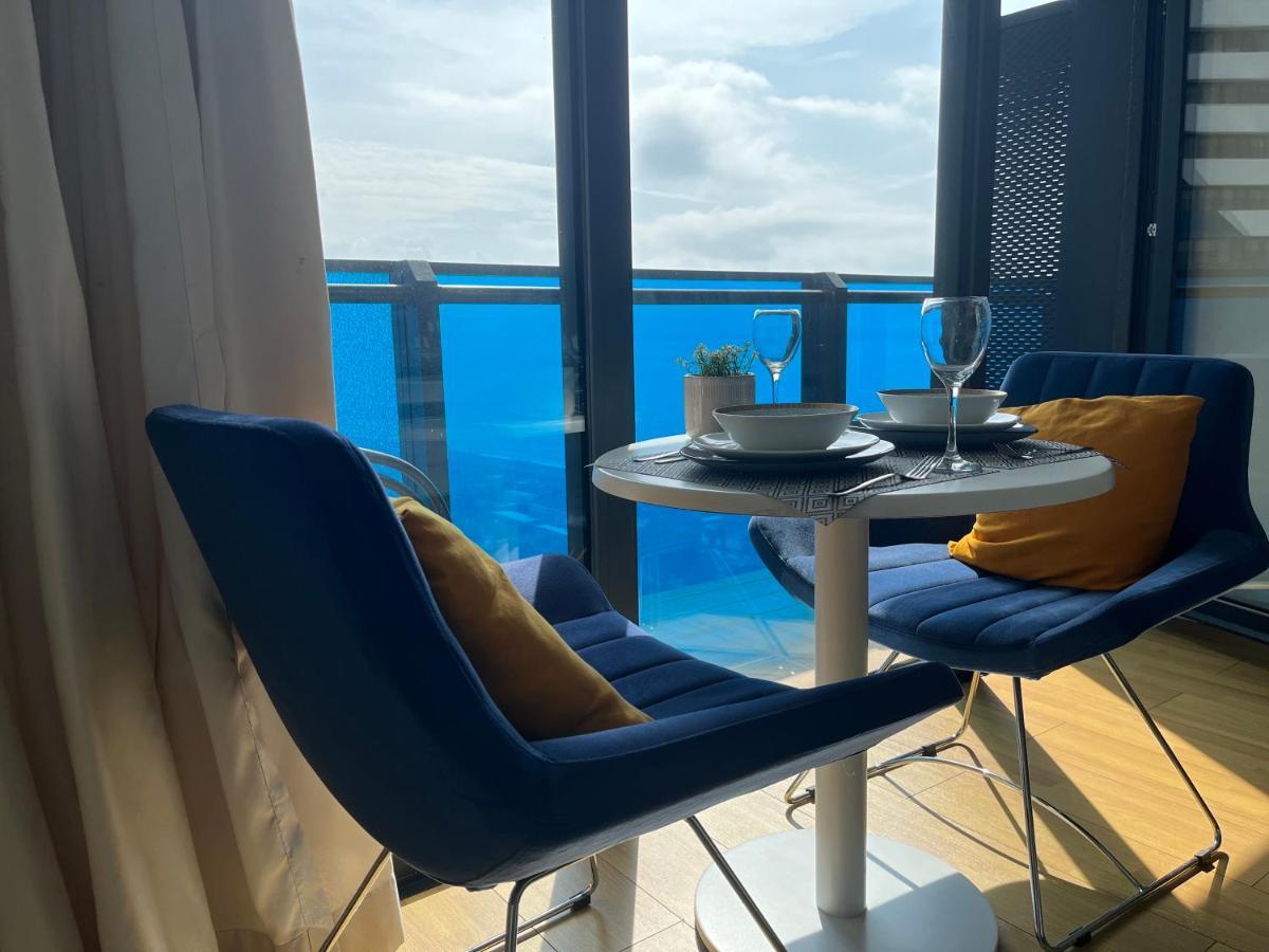 1-Bedroom Studio Apartment In Orbi City - Side Seaview Batumi Eksteriør bilde