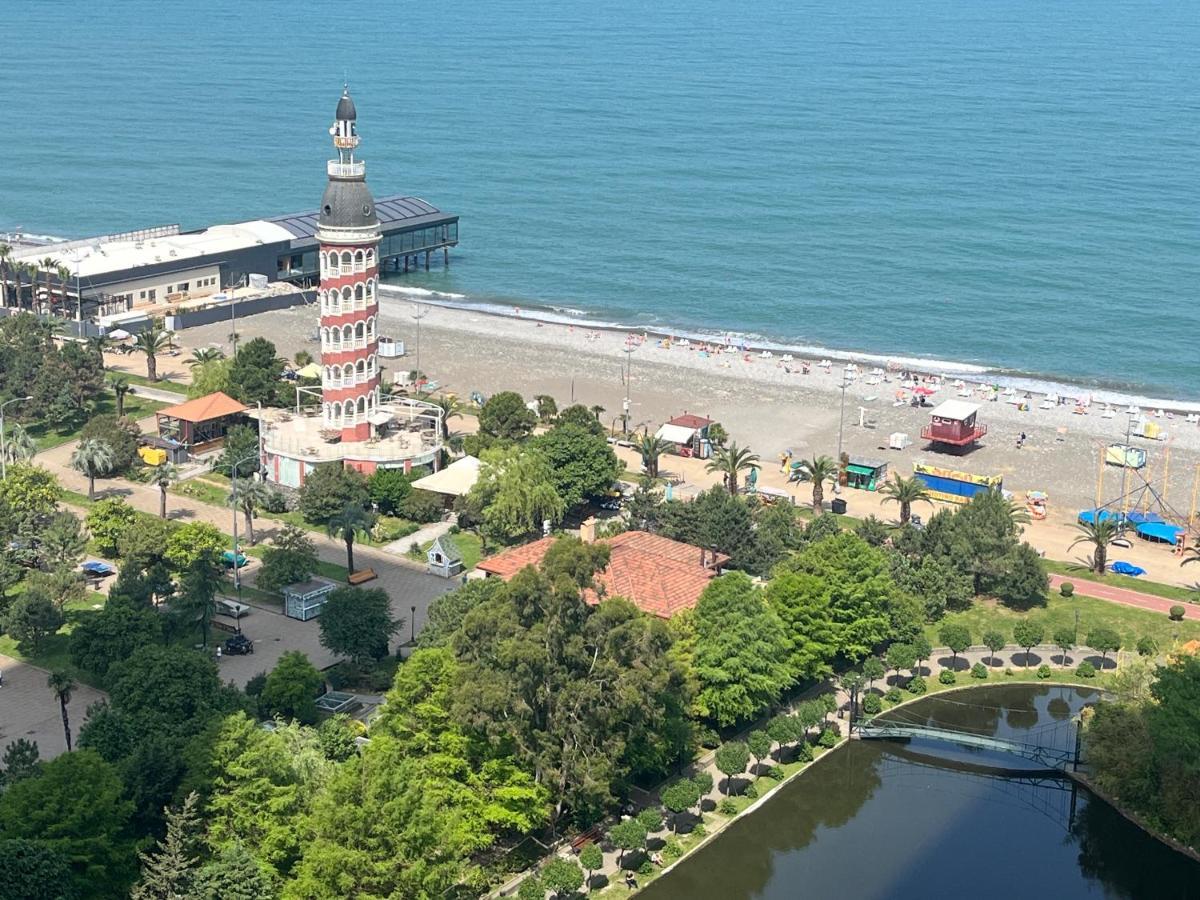 1-Bedroom Studio Apartment In Orbi City - Side Seaview Batumi Eksteriør bilde